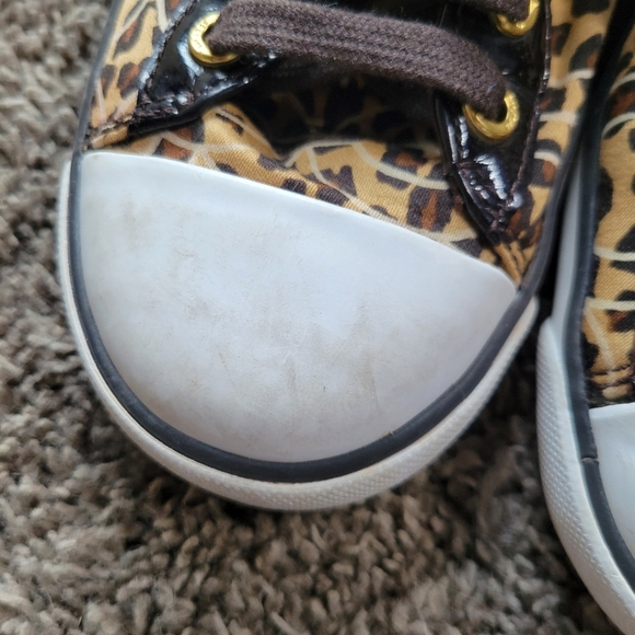 Coach Cheetah Print Sneakers Woman's Size 6 1/2 - Picture 4 of 16